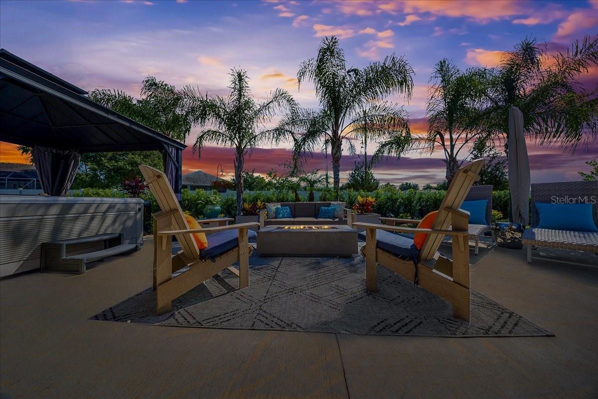 Image 14 of 73 For 8598 59th Terrace