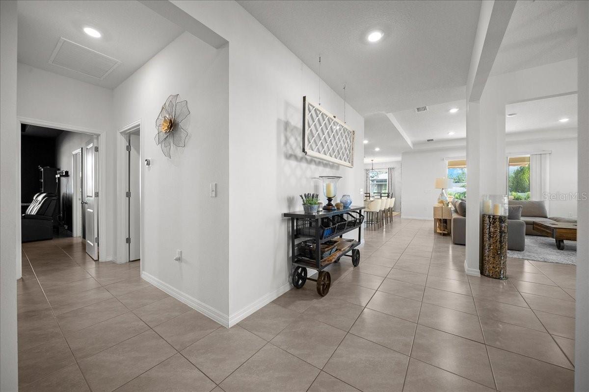 Image 19 of 73 For 8598 59th Terrace