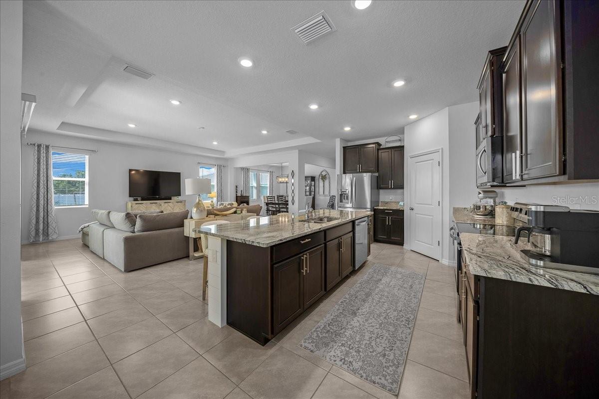 Image 21 of 73 For 8598 59th Terrace