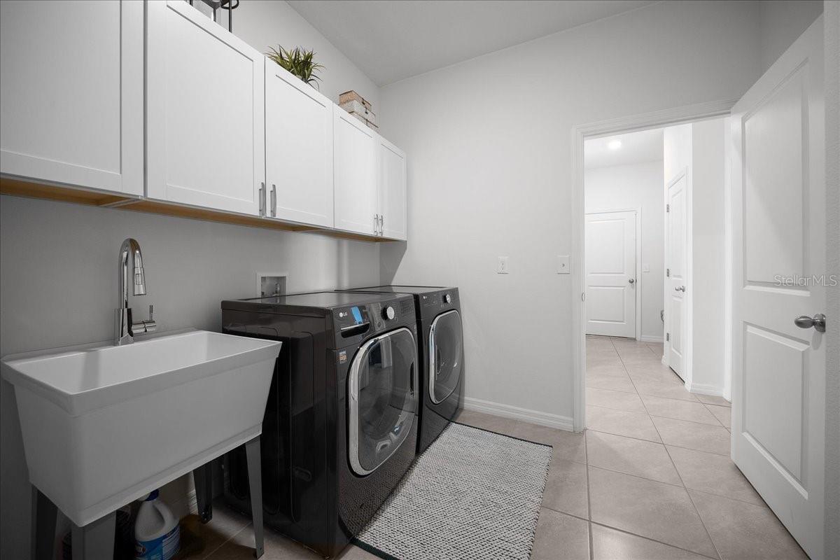 Image 33 of 73 For 8598 59th Terrace