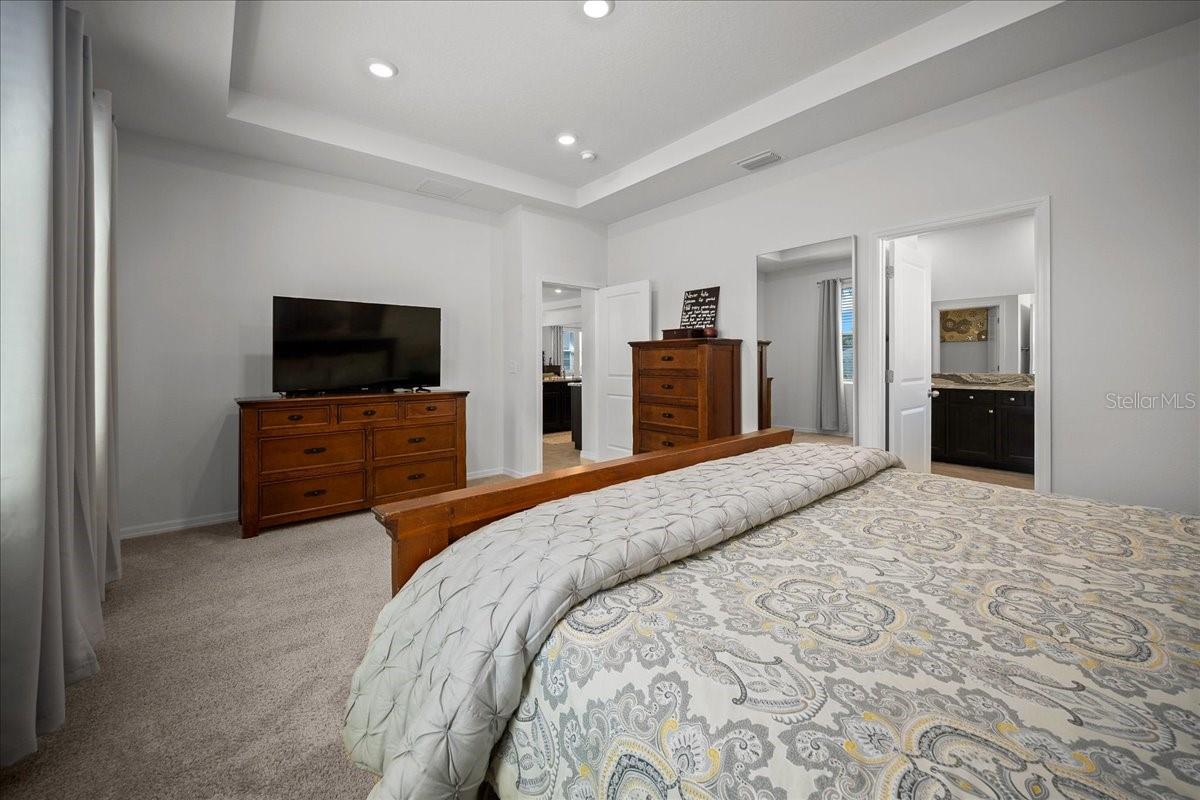 Image 36 of 73 For 8598 59th Terrace