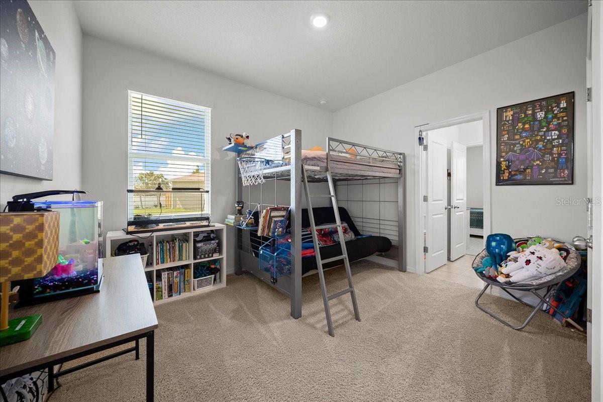 Image 44 of 73 For 8598 59th Terrace