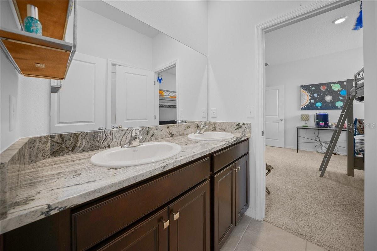 Image 46 of 73 For 8598 59th Terrace