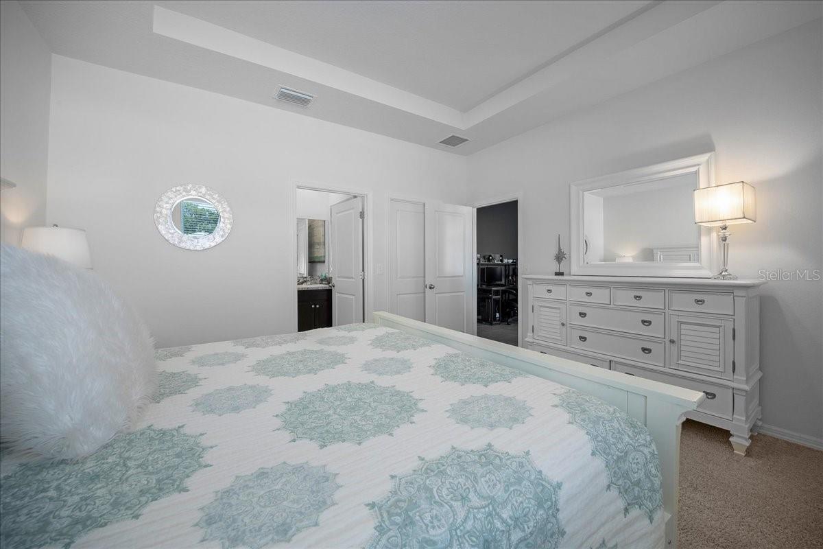 Image 51 of 73 For 8598 59th Terrace