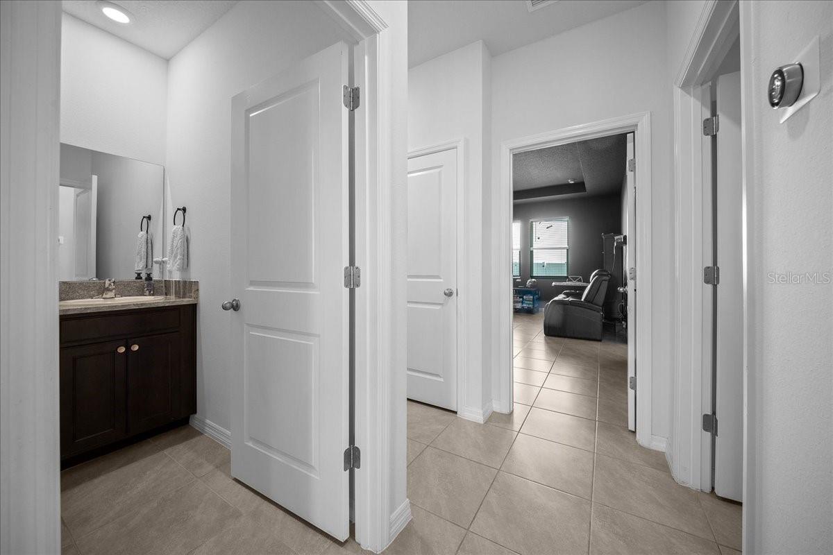 Image 54 of 73 For 8598 59th Terrace