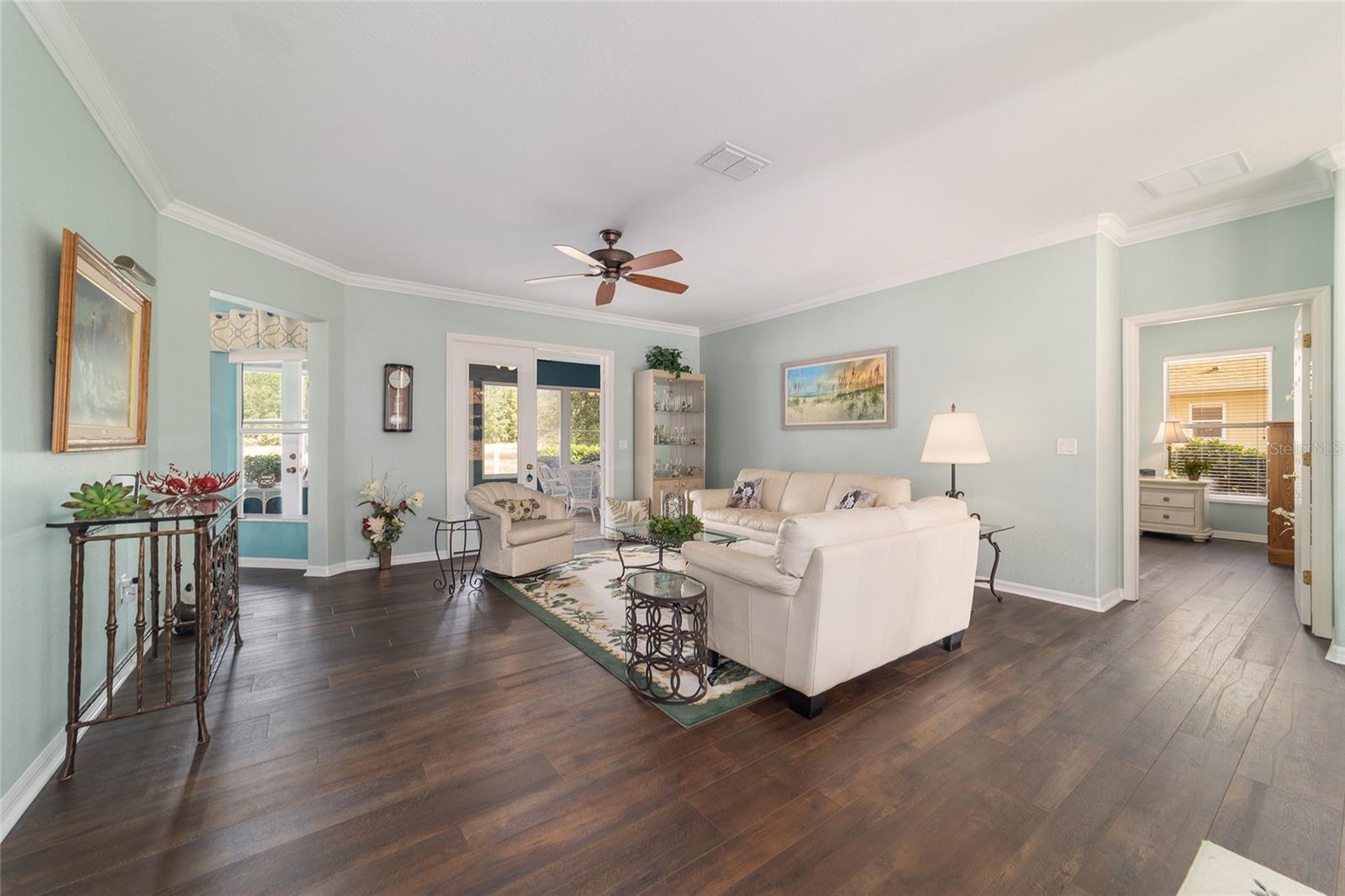 Image 21 of 74 For 9894 138th Loop