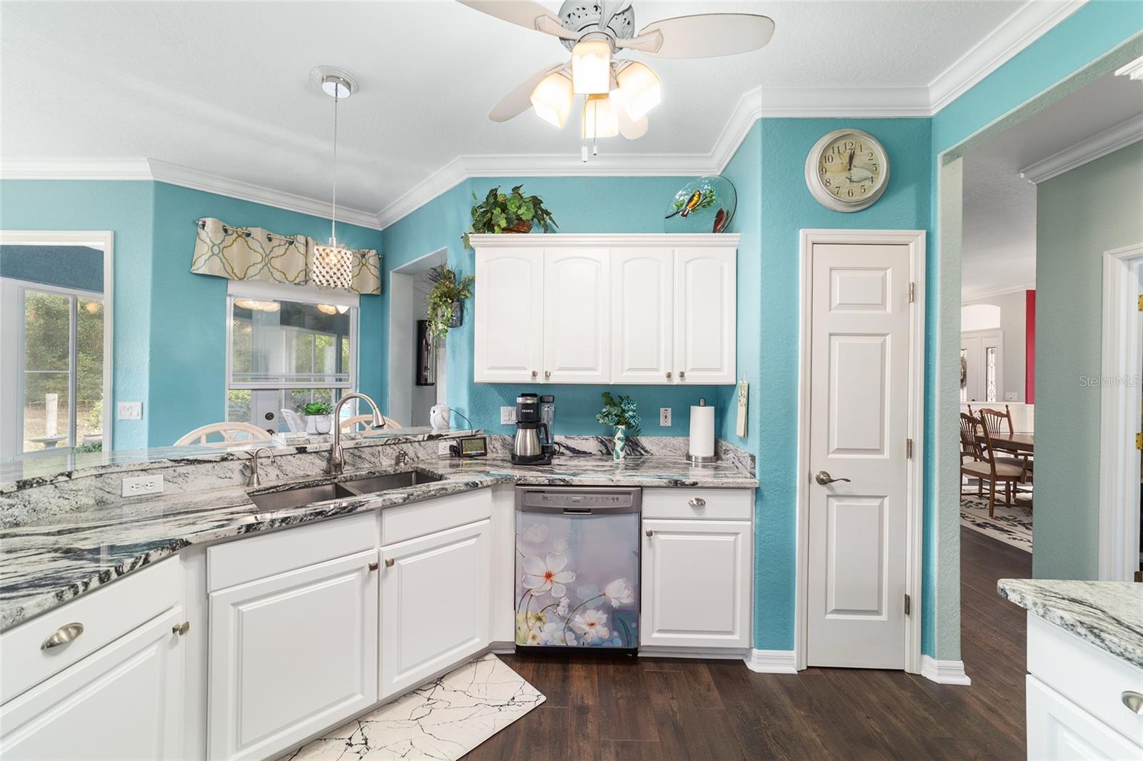 Image 48 of 74 For 9894 138th Loop