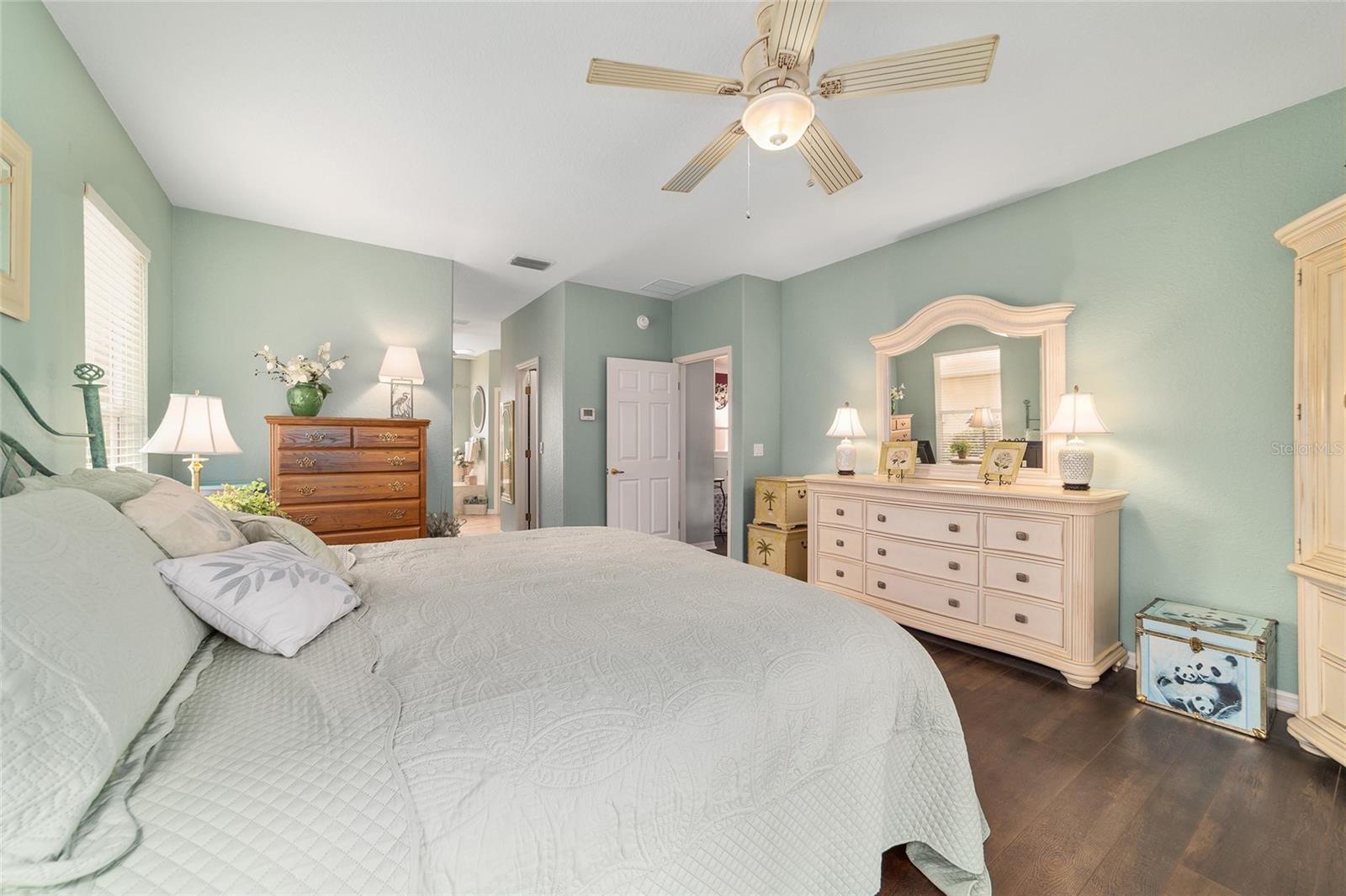 Image 54 of 74 For 9894 138th Loop