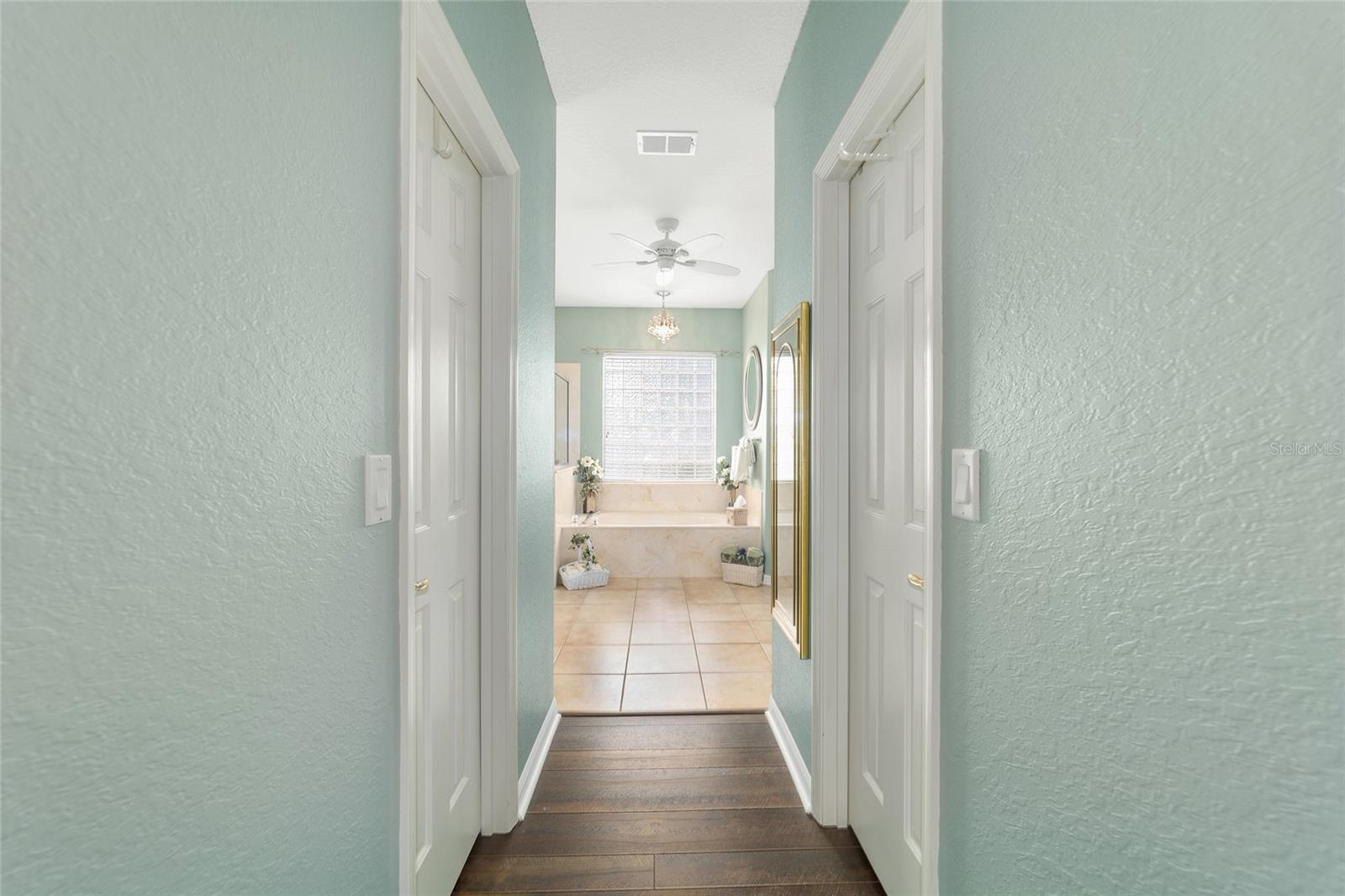 Image 55 of 74 For 9894 138th Loop