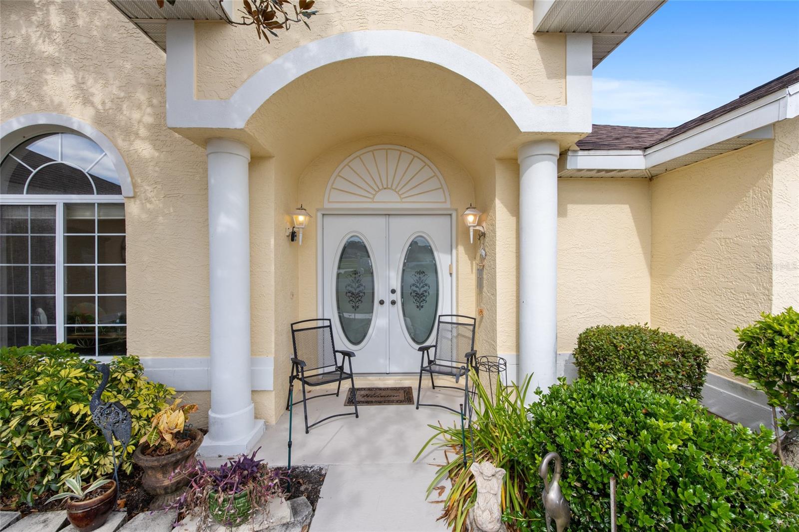 Image 2 of 46 For 2027 50th Circle