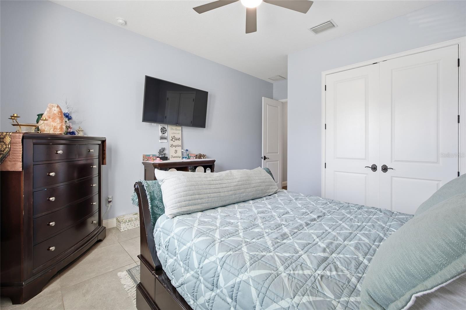 Image 20 of 52 For 4420 7th Avenue