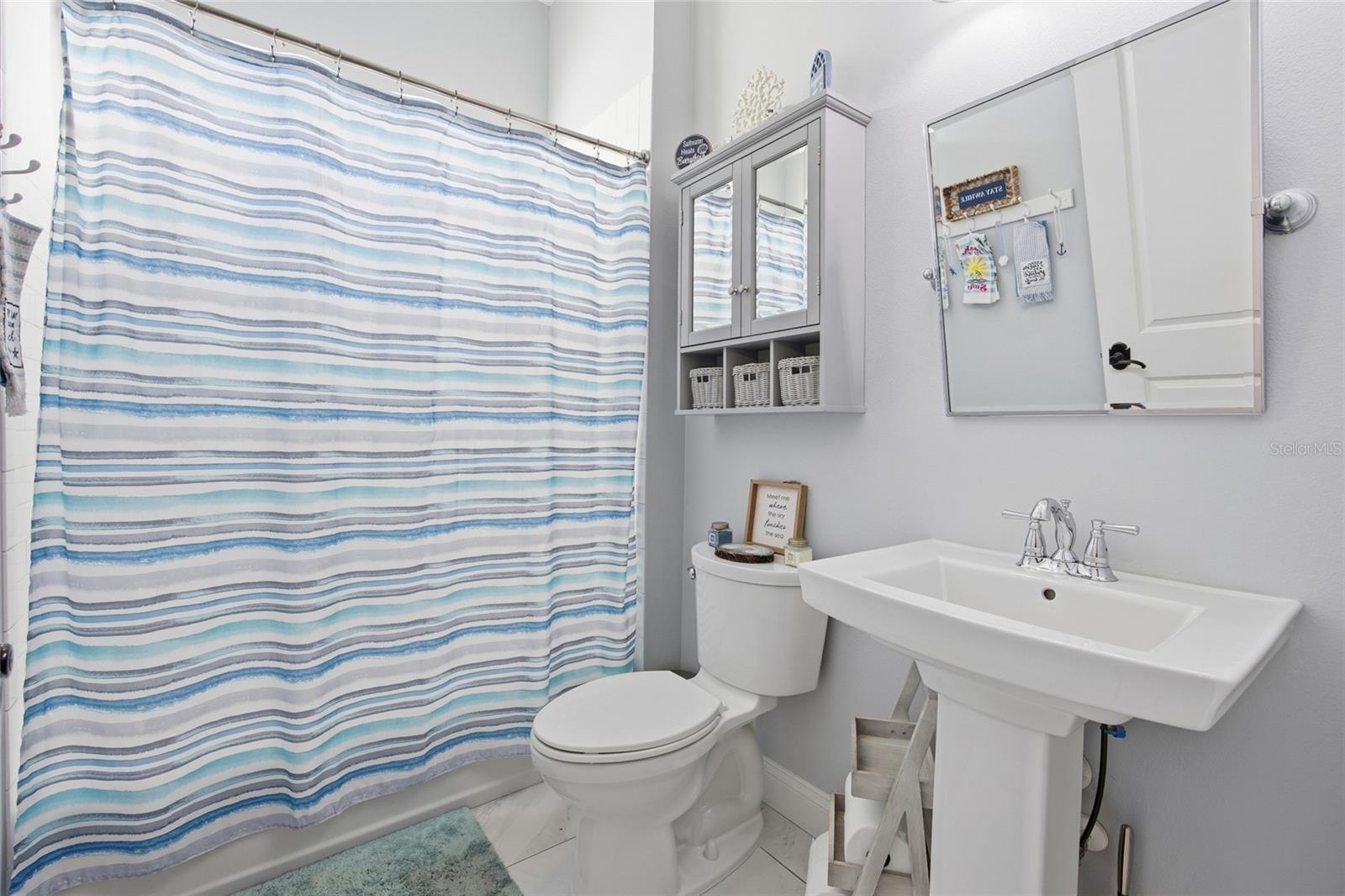 Image 21 of 52 For 4420 7th Avenue