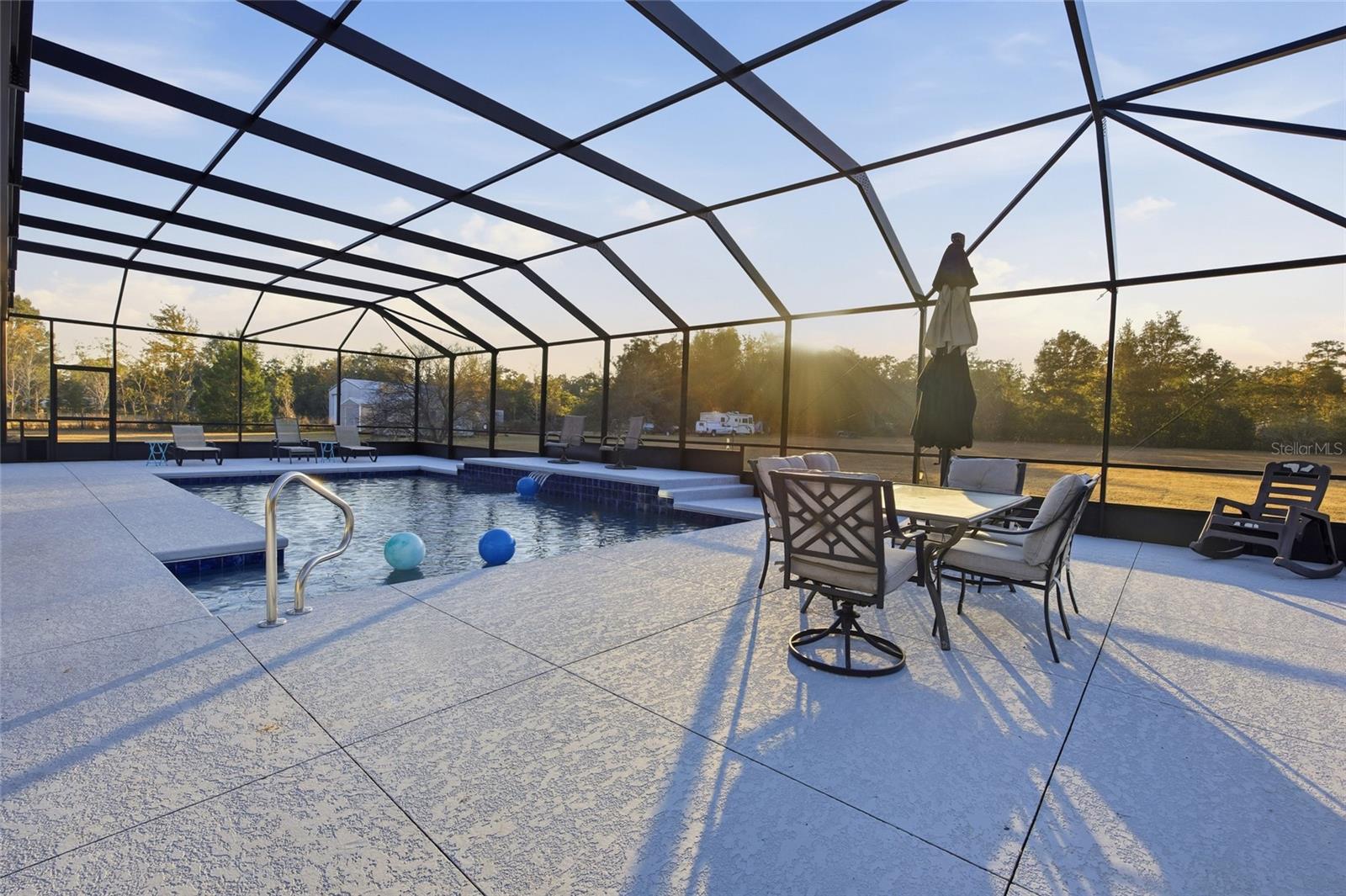 Image 38 of 52 For 4420 7th Avenue