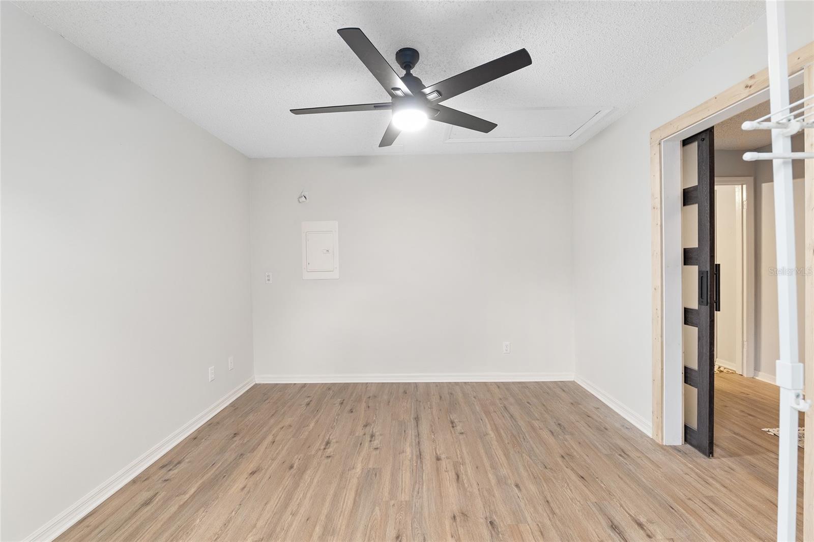 Image 17 of 41 For 5300 102nd Place