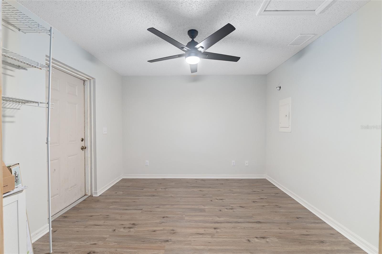 Image 18 of 41 For 5300 102nd Place