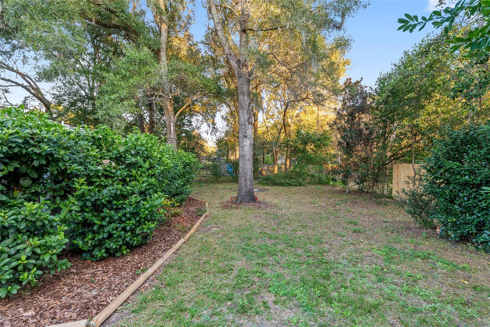 Image 36 of 41 For 5300 102nd Place