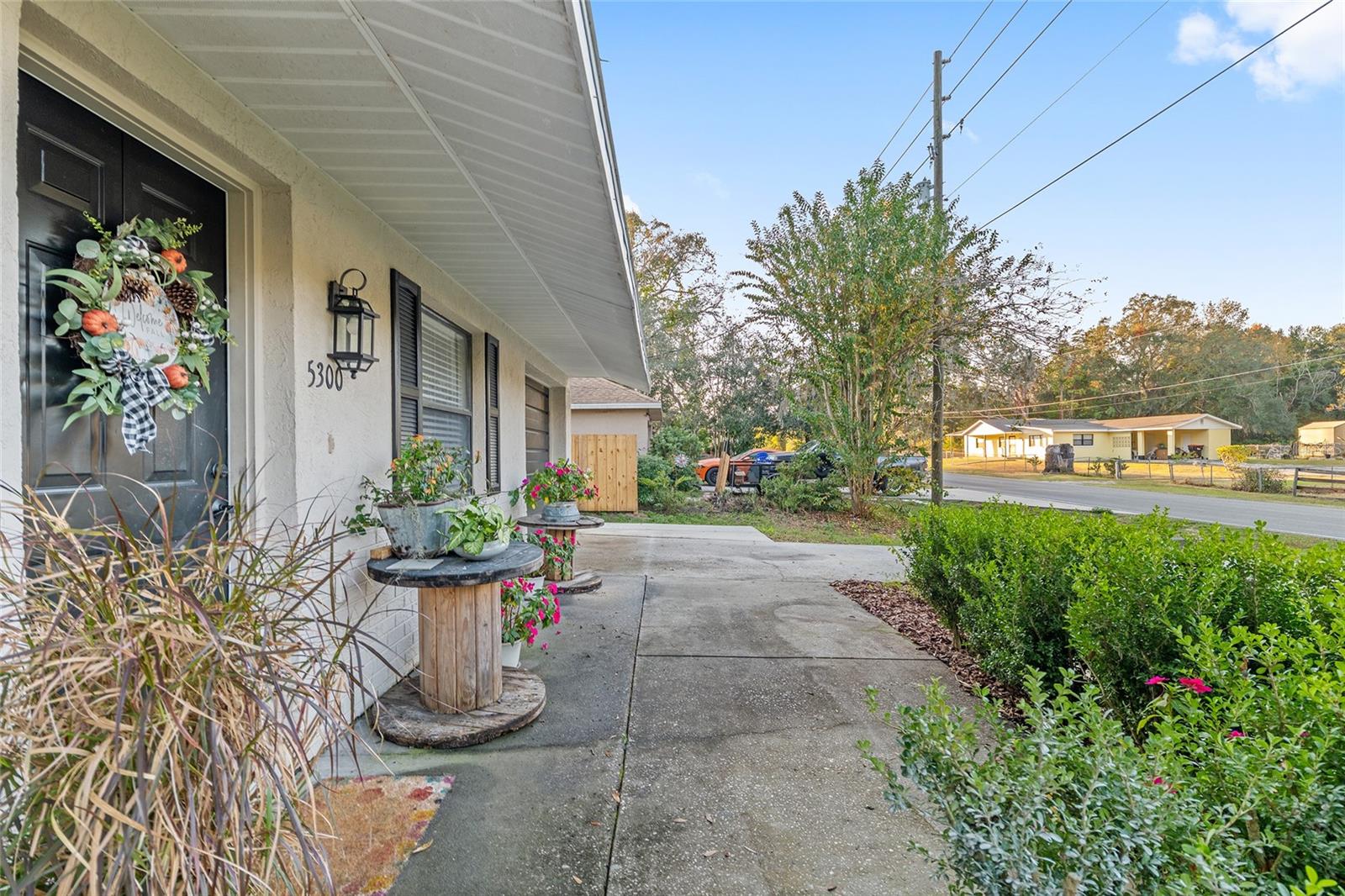 Image 4 of 41 For 5300 102nd Place