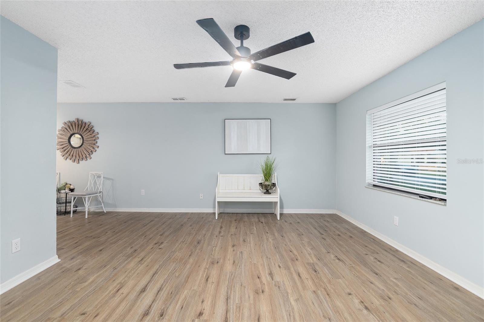 Image 8 of 41 For 5300 102nd Place