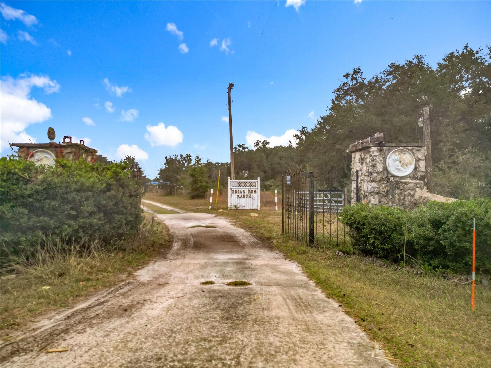 Image 7 of 50 For 12521 Highway 484