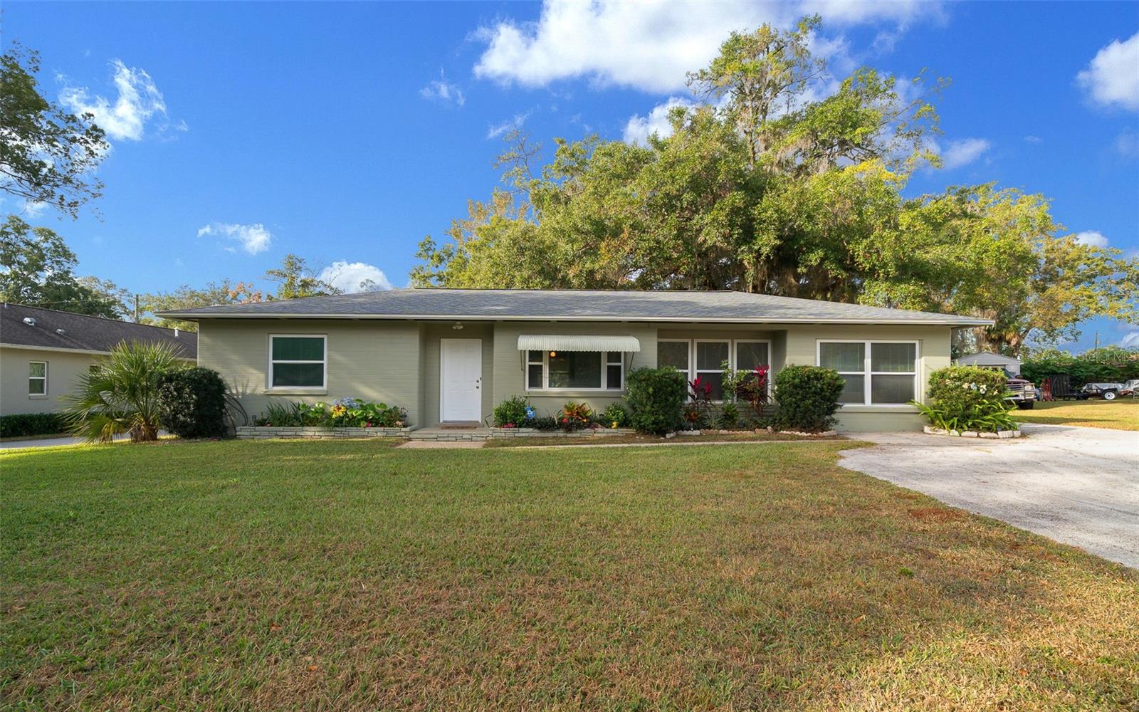 Details for 2810 Lake Weir Avenue, OCALA, FL 34471