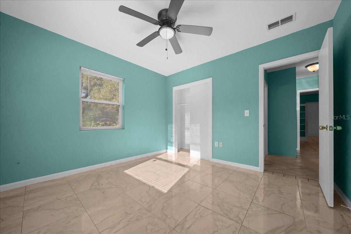 Image 26 of 45 For 2810 Lake Weir Avenue