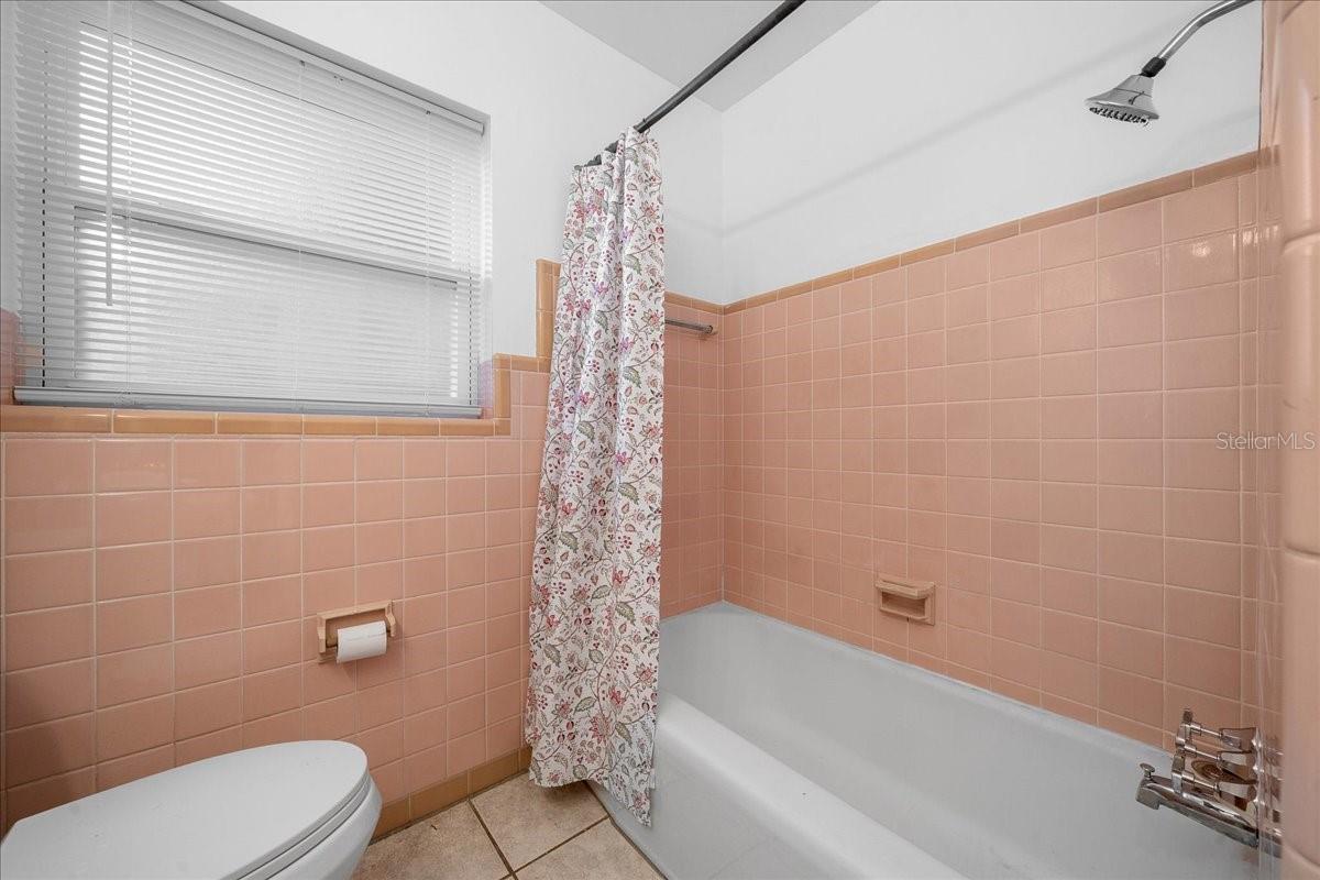 Image 31 of 45 For 2810 Lake Weir Avenue