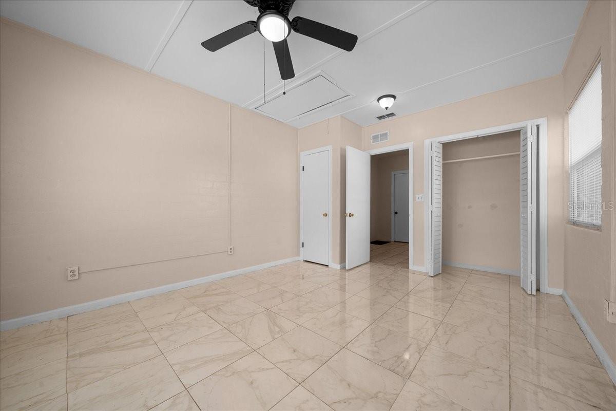 Image 35 of 45 For 2810 Lake Weir Avenue