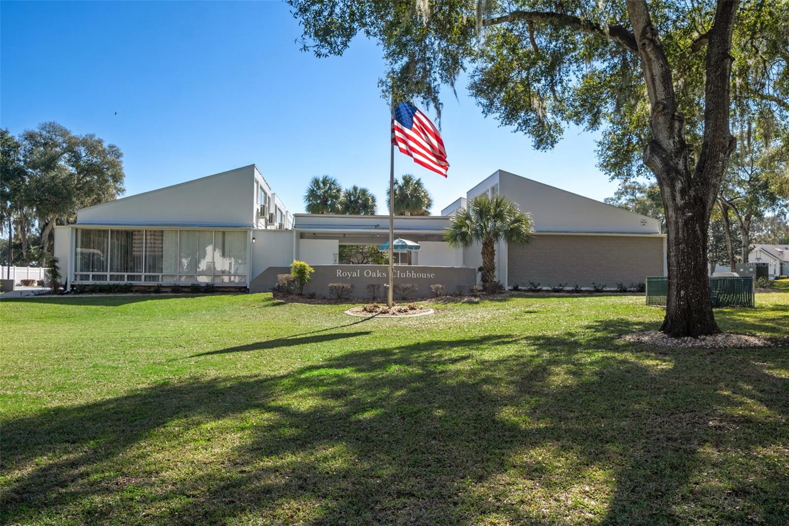 Image 23 of 35 For 3529 Belgrave Drive