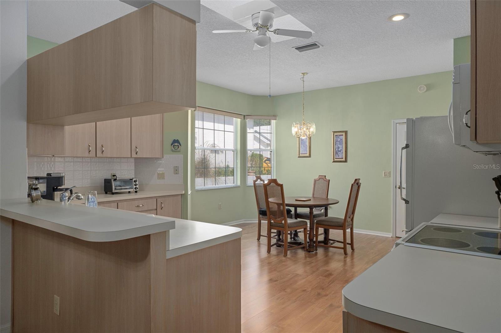 Image 8 of 35 For 3529 Belgrave Drive