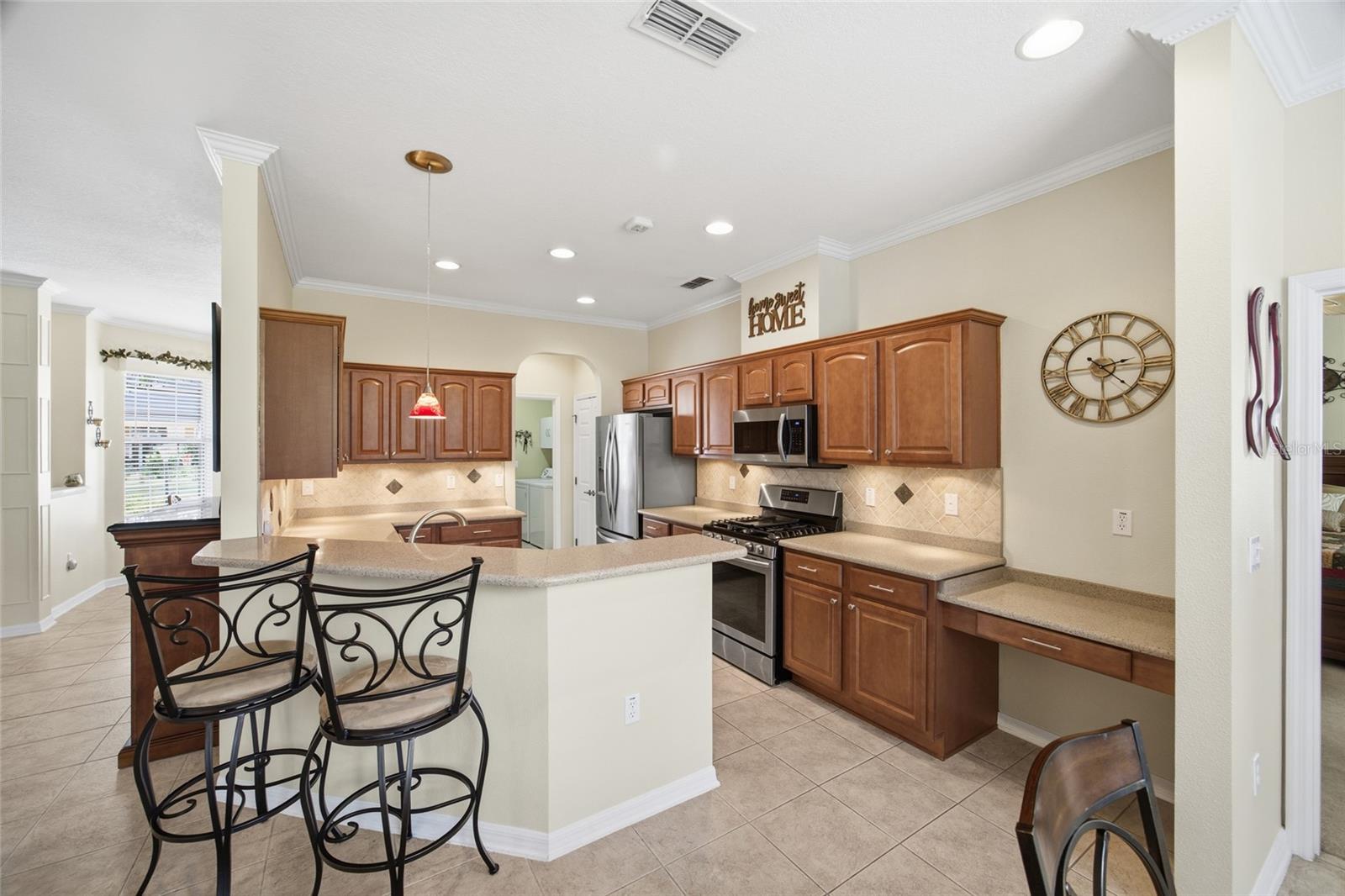 Image 10 of 35 For 8643 86th Circle