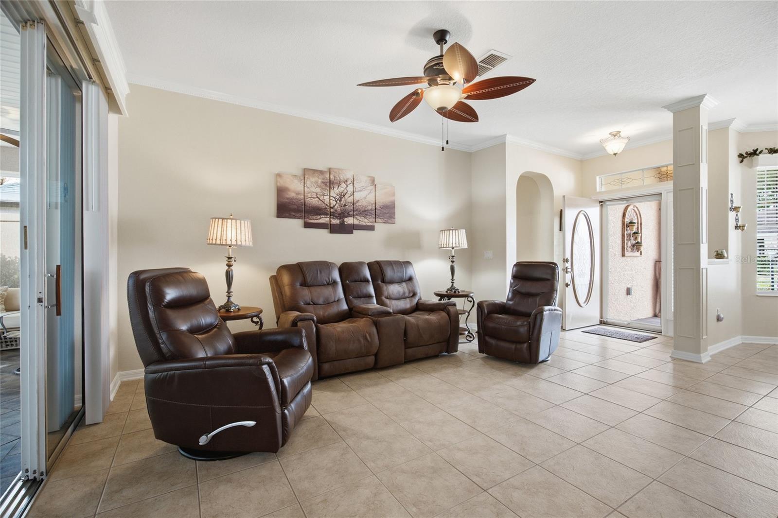 Image 9 of 35 For 8643 86th Circle