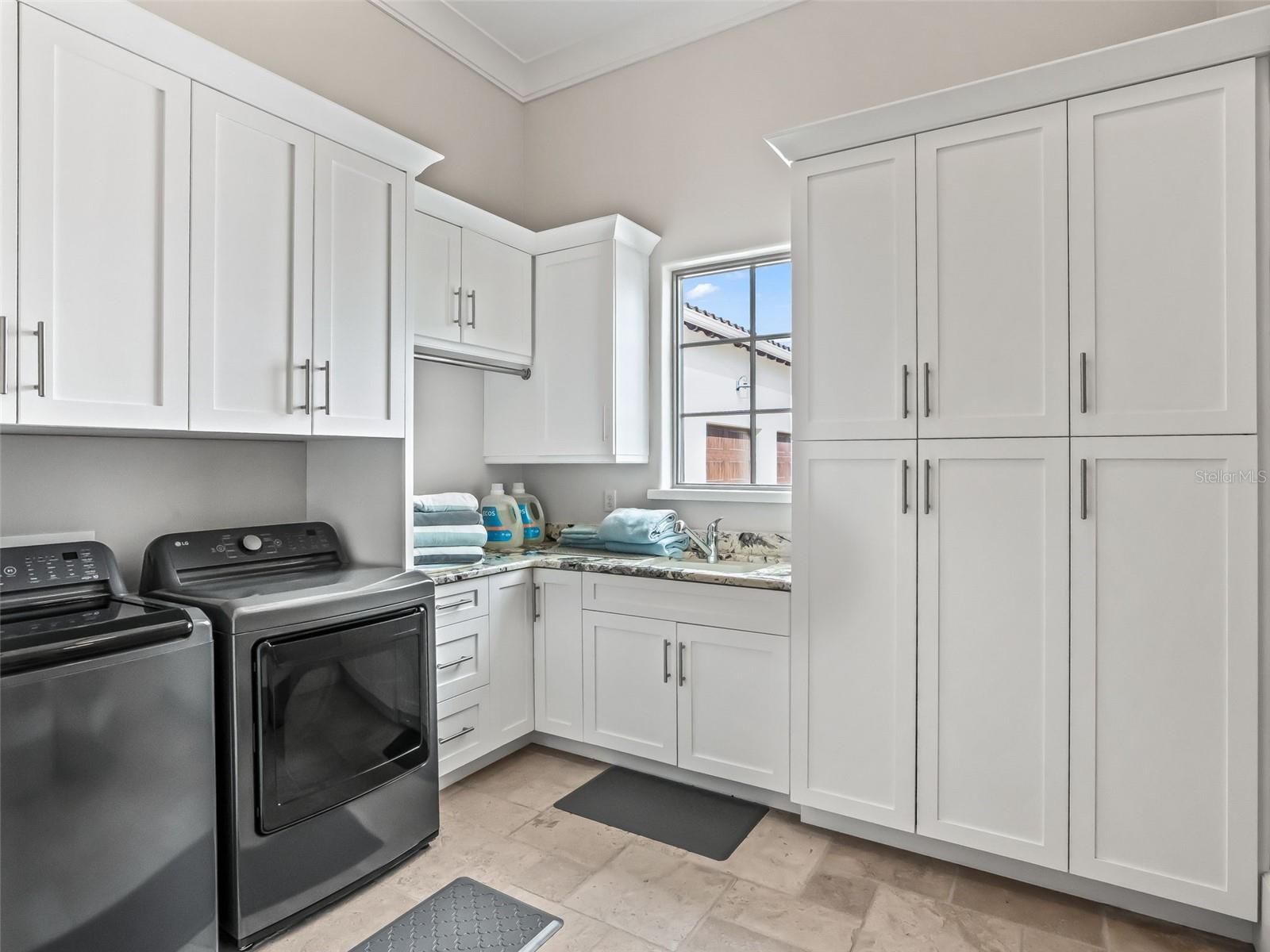 Image 46 of 64 For 12450 140th Loop