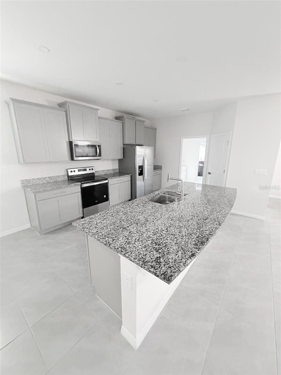 Image 10 of 34 For 5758 80th Place