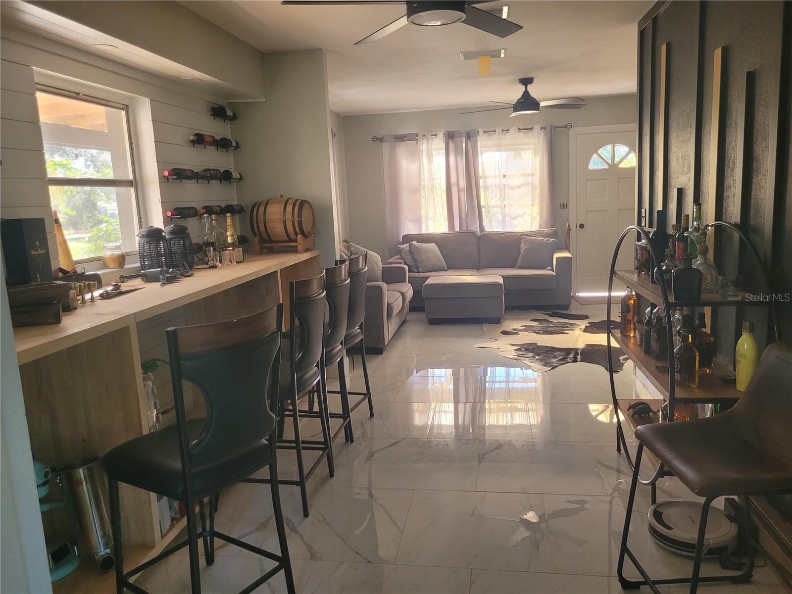 Image 22 of 39 For 821 Honey Way