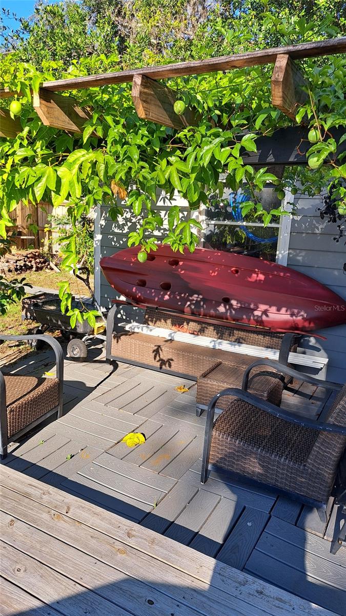 Image 34 of 39 For 821 Honey Way