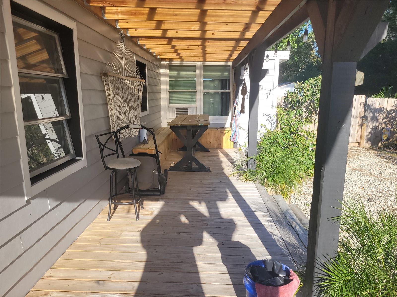 Image 36 of 39 For 821 Honey Way