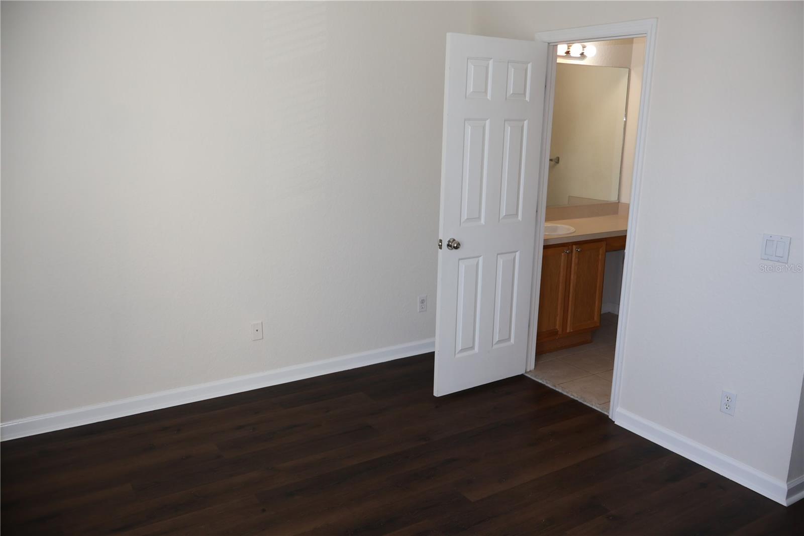 Image 17 of 29 For 4476 49th Avenue