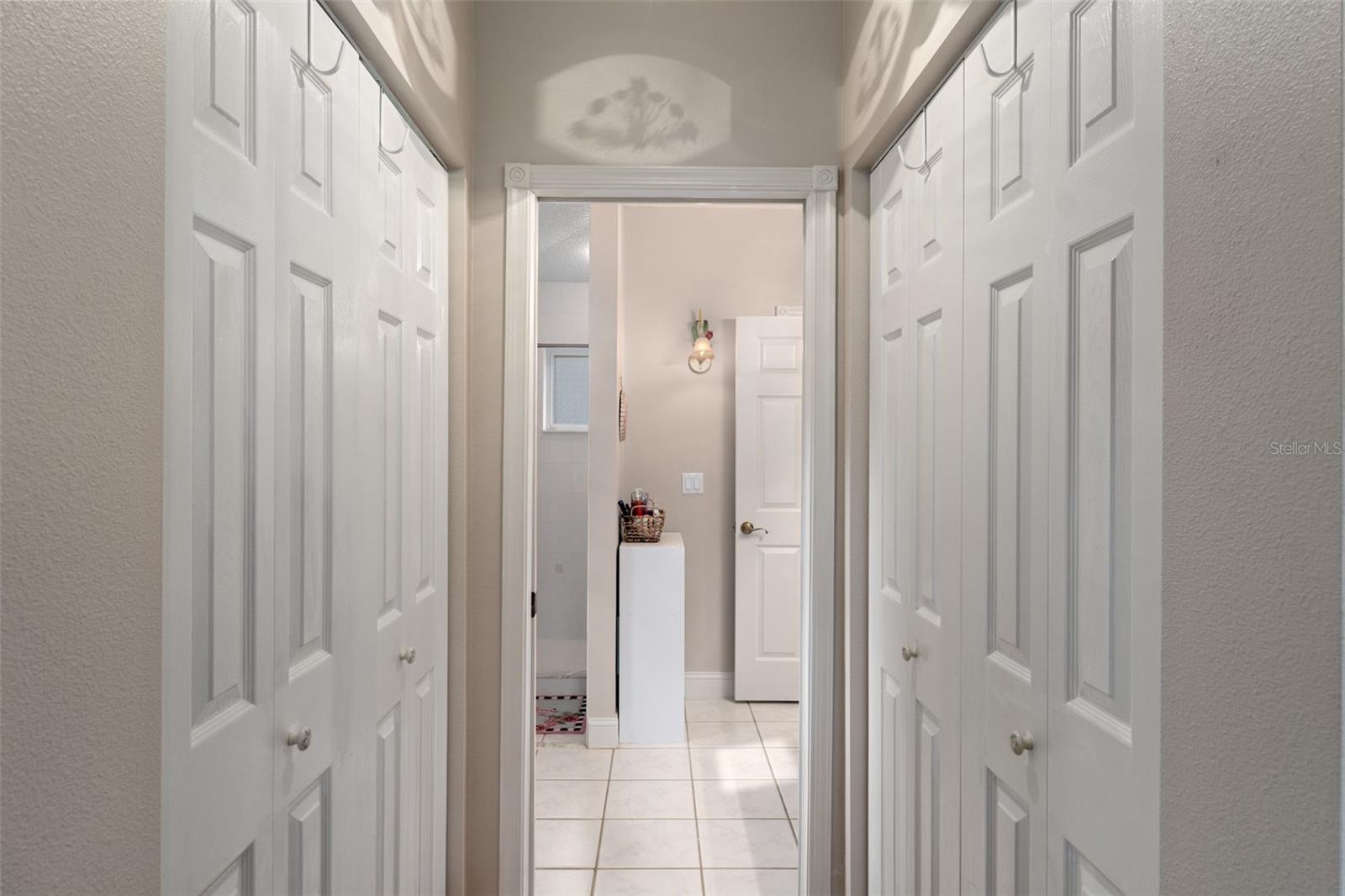 Listing photo id 31 for 11571 Clayton Drive