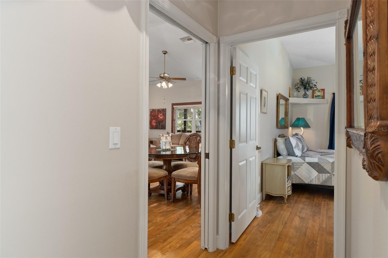 Listing photo id 34 for 11571 Clayton Drive