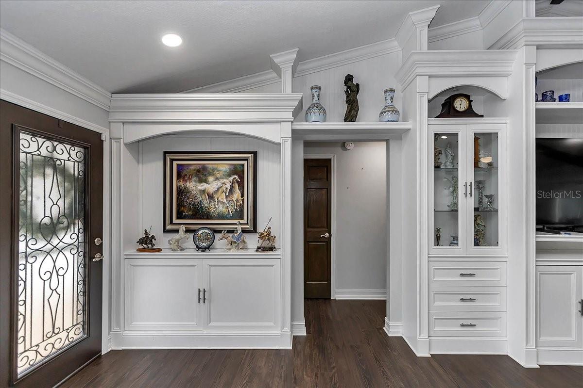 Image 27 of 84 For 223 Nesbitt Terrace