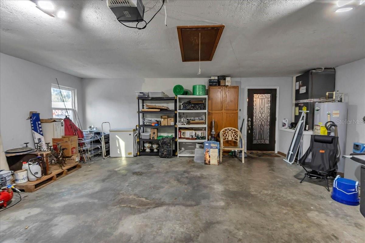 Image 53 of 84 For 223 Nesbitt Terrace