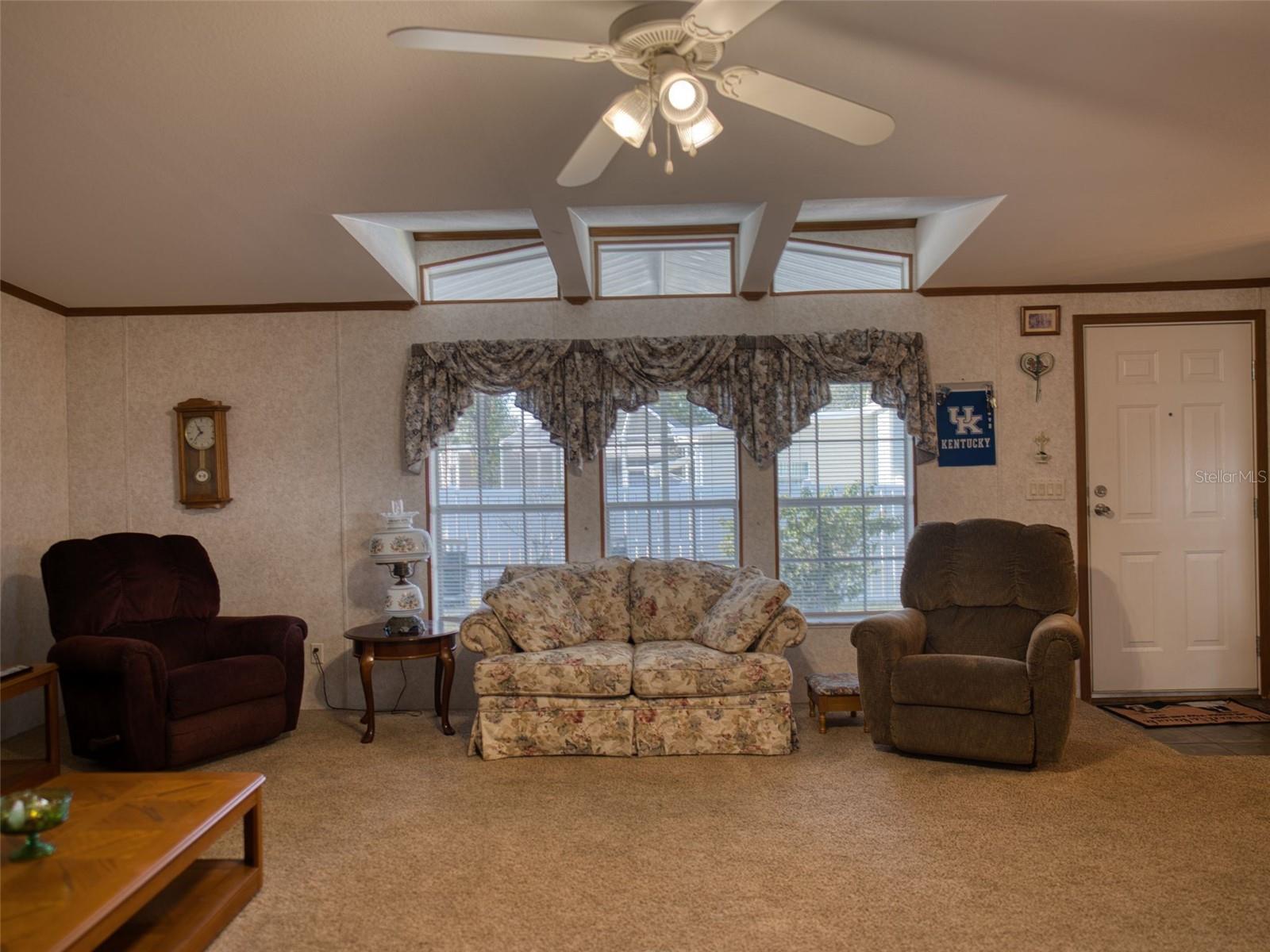 Image 12 of 49 For 9973 Scepter Avenue