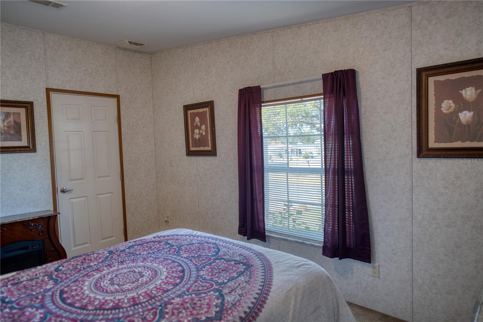 Image 30 of 49 For 9973 Scepter Avenue