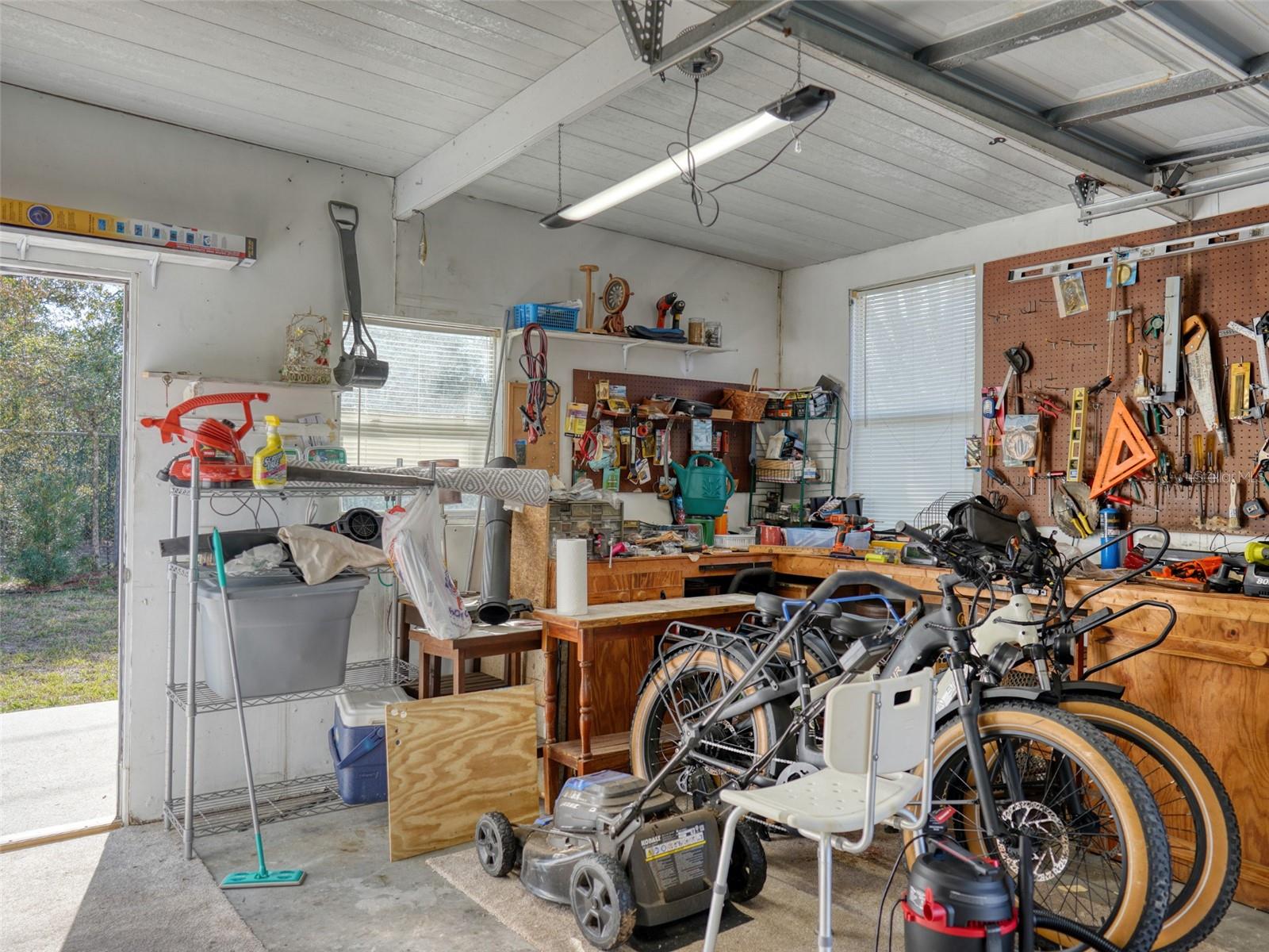 Image 37 of 49 For 9973 Scepter Avenue