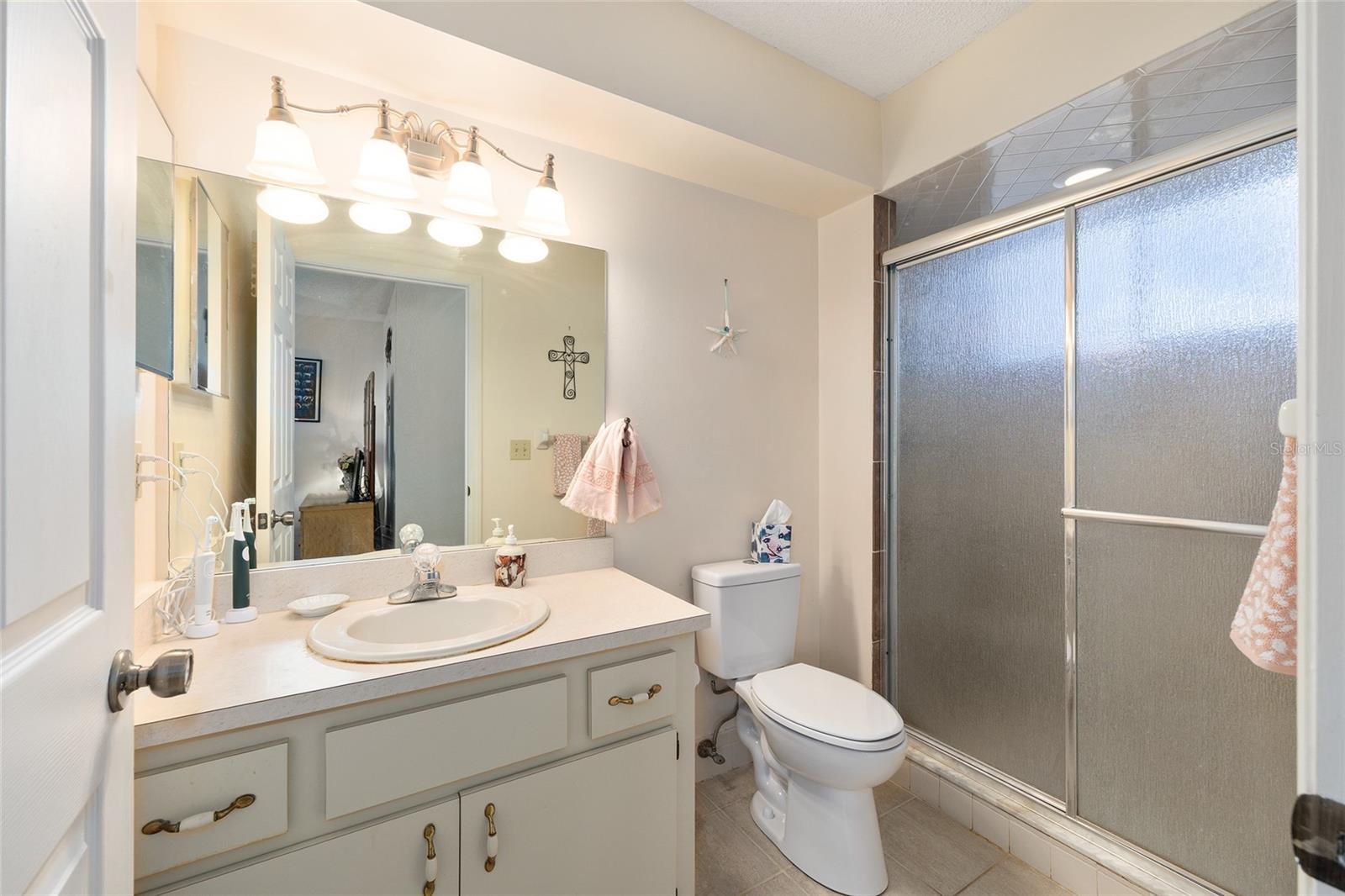 Image 20 of 52 For 10913 Sw 83rd Ave