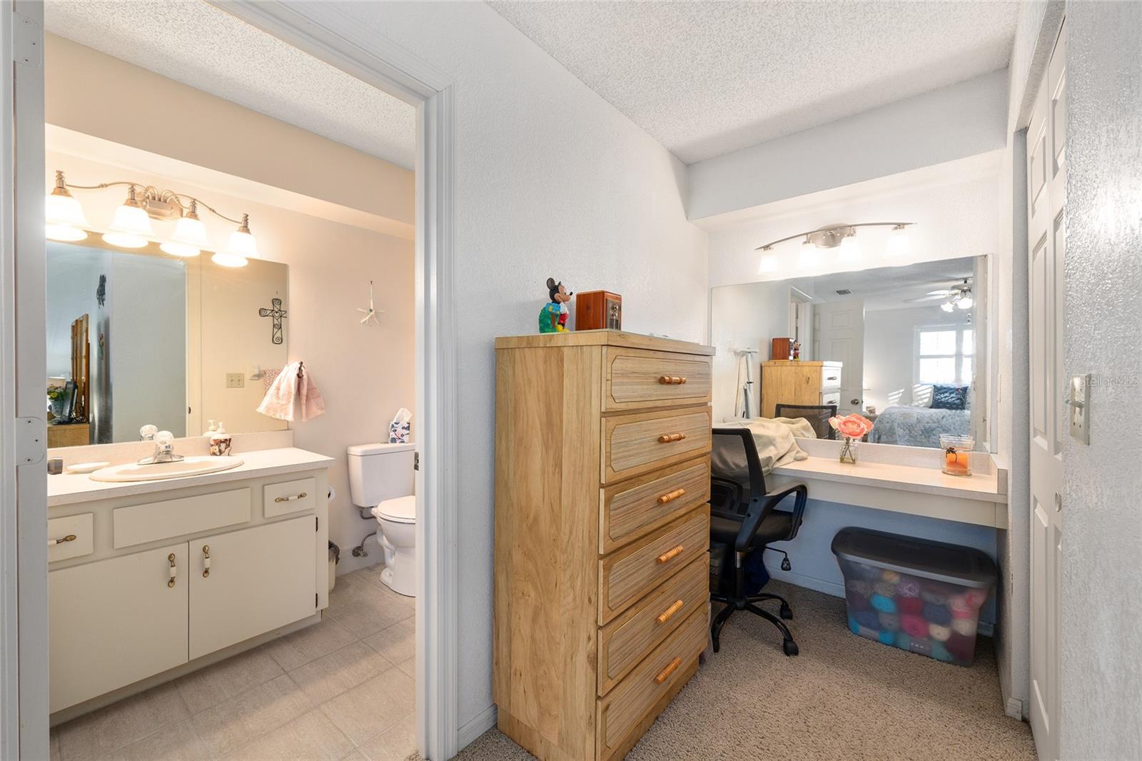 Image 21 of 52 For 10913 Sw 83rd Ave