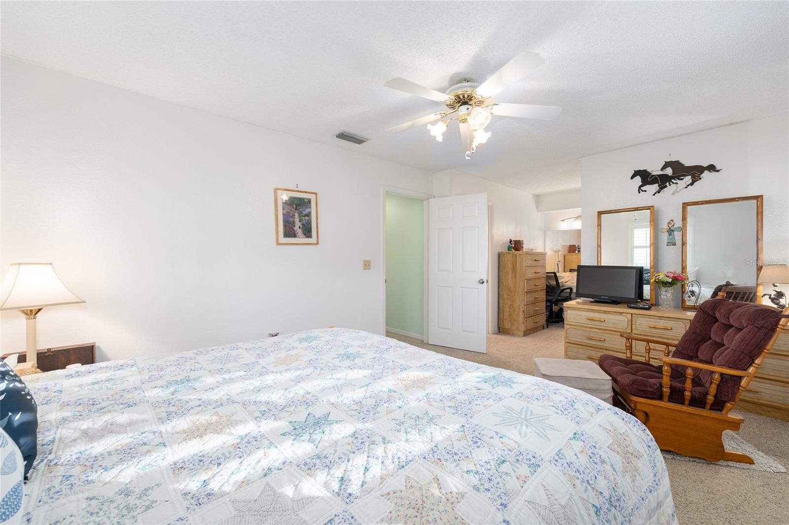 Image 22 of 52 For 10913 Sw 83rd Ave