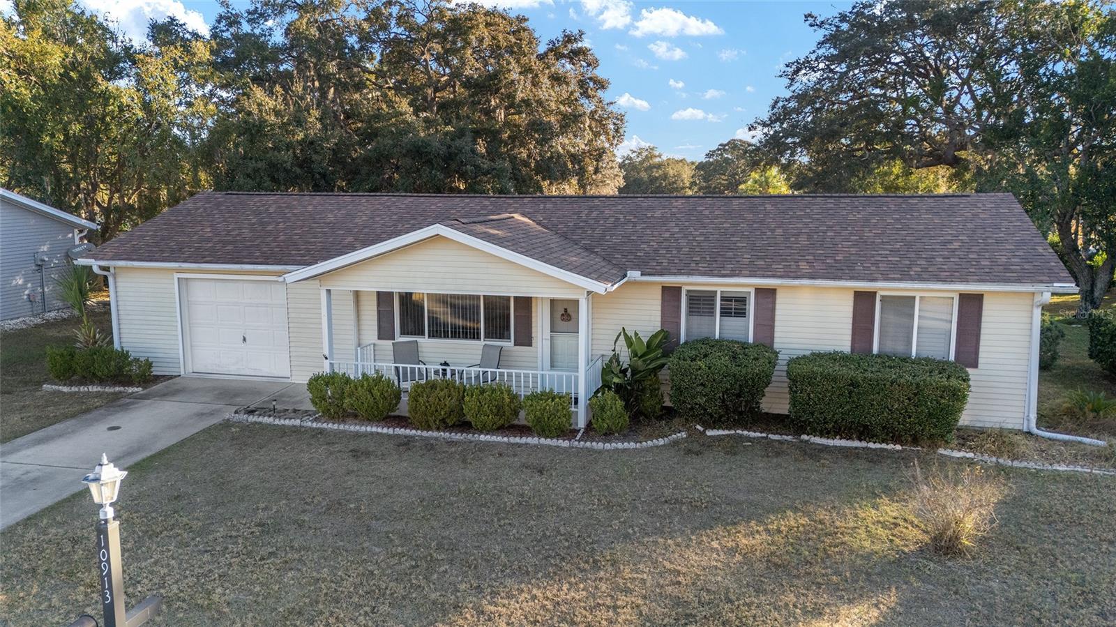 Image 27 of 52 For 10913 Sw 83rd Ave