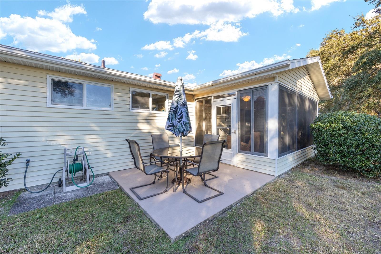 Image 38 of 52 For 10913 Sw 83rd Ave