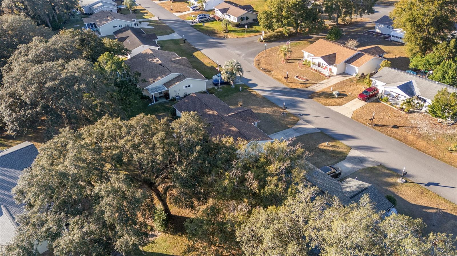 Image 46 of 52 For 10913 Sw 83rd Ave